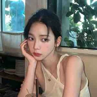 ไอริส(เพื่อนนางเอก)