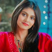 Esha singhania (FL/Elder daughter)