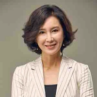 น้ำอบ ( แม่นางเอก )