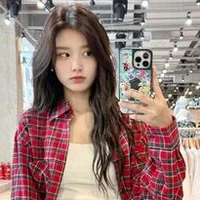 เรนน่า(น้อง พ.อ)