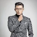 พ่อนางเอก