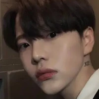 คิม(อ.)
