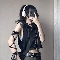 ไอริส (เพื่อนดาเนีย?)