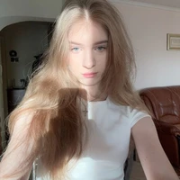 Alexandria polva( BFF de Lola)