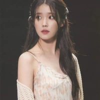 IU