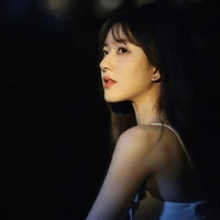 เอริซ(นางเอก)