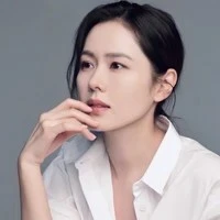 Nitaelany Alexander ( Mama Ale )