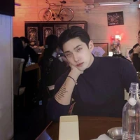 เฟยเจิน//พ่อนางเอก