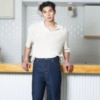 long shi/Lee (kakak angkat lica)