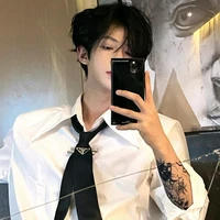 night/มือขวาของฉี