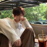 นนท์(เพื่อนพอ.)