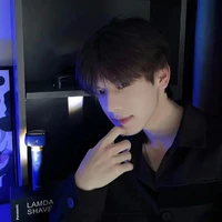 คารา//พระเอก