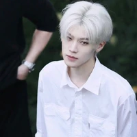 AJ(มือขวาspy)