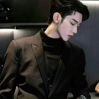 อเล็กซ์(พอ.1/พี่คนโต)👑