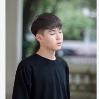 ນິວ