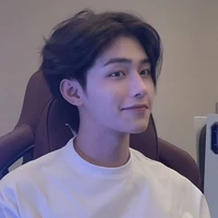 กร (เพื่อน พอ.)