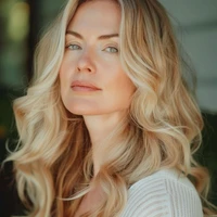 𝐇𝐚𝐧𝐧𝐚 𝐁𝐚𝐤𝐞𝐫