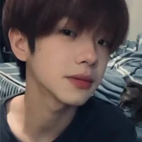 คิม//พระเอก