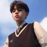 บอส/เพื่อนพระเอก