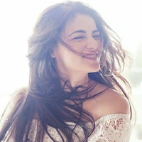 Aishwarya Pandey/Agnihotri (FL)