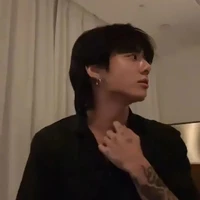 เมย์//น อ