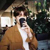 เอริน(แม่ น.อ.)​