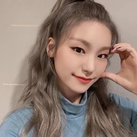 hwang yeji