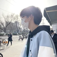 บอล(เเฟนไดอาน่า)