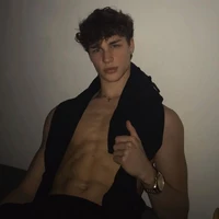 Gustavo