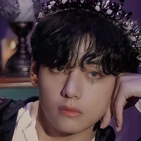 Kim Taehyung (SE) Crown Prince
