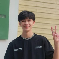 บาส(พ่อของโกโก้)