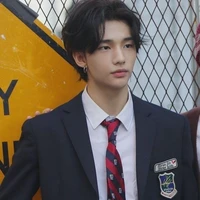 Hwang Hyunjin