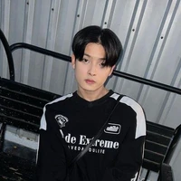 หลง/พระเอก