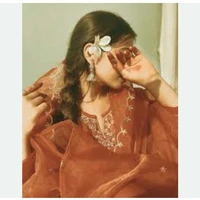 neha (elder sister of FL)