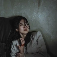 Mina (tukang bully)