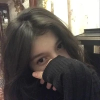 Kim y/n