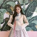 Jung Jennie Kim (kakak ketiga)
