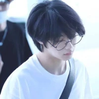 เพื่อน น.ท(คิว)