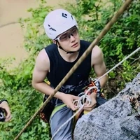 จอม(เพื่อนพระเอก)