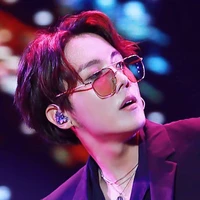Jung Hoseok (alpha)
