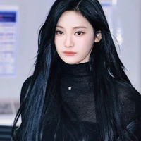 ning yizhuo (ningning)