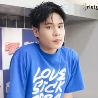 ฟี่(สภานักเรียน+ชอบโต้)