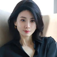 Jeon Jeyi • Omega