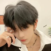 นที😶(เพื่อนในห้อง)