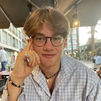 alex