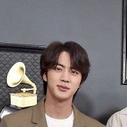 Kim Seokjin 《Taehyung mom》