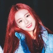 yuna(itzy)