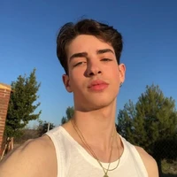 Giovanni lennox Ivanov (17 años)