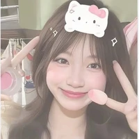 พลอย (เพื่อนคุณหนูไฮโซ)