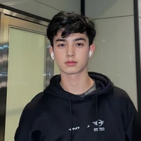 นอร์ท(รุ่นน้อง)